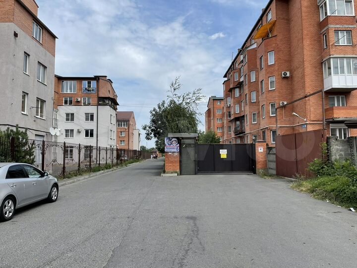 3-к. квартира, 110 м², 4/5 эт.