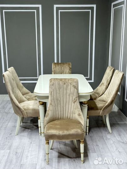 Кухонный стол. Доставка по всей России