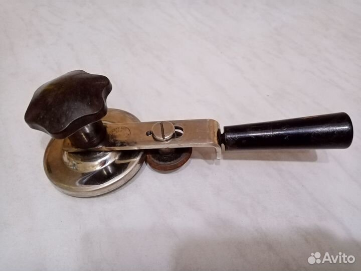 Закаточная машинка