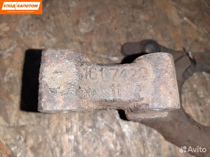 Кулак передний левый Opel Astra H (2004 - 2007)