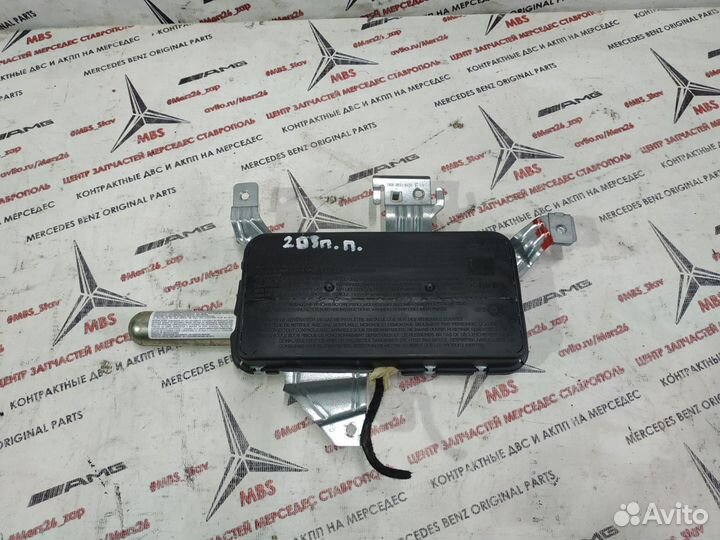 Подушка двери w203 Mercedes передней правой