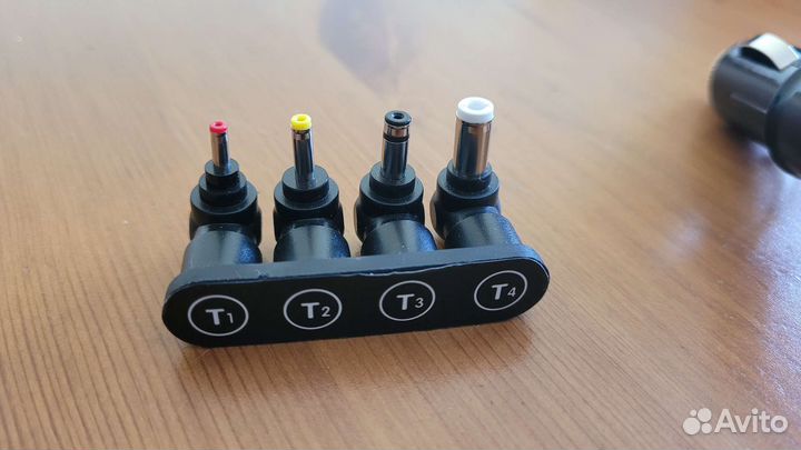 Автомобильное зарядное устройство Asus