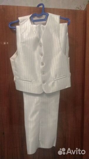 Нарядный костюм