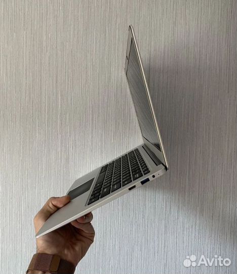 Продам ноутбук jumper ezbook 3 pro