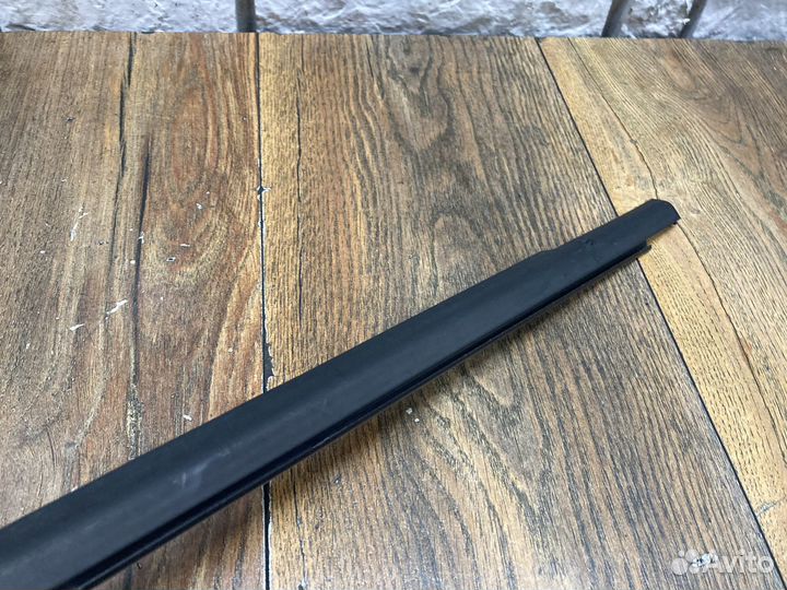 Skoda Octavia A7 Стекло двери задней RH