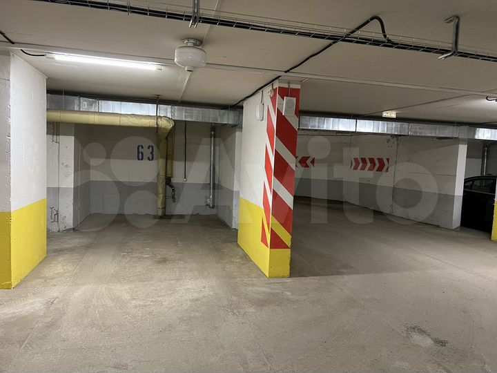 Машиноместо, 14 м²