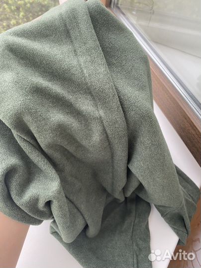 Свитер женский uniqlo