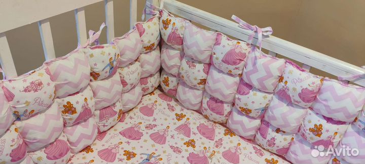 Комплект бортиков в кроватку