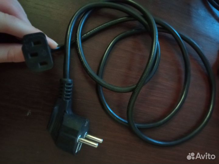 Кабель сетевой для компьютера или оргтехники