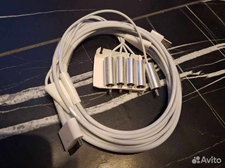 Composite av cable Apple