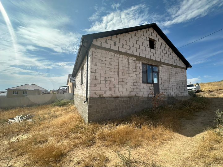 Дом 108 м² на участке 5 сот.