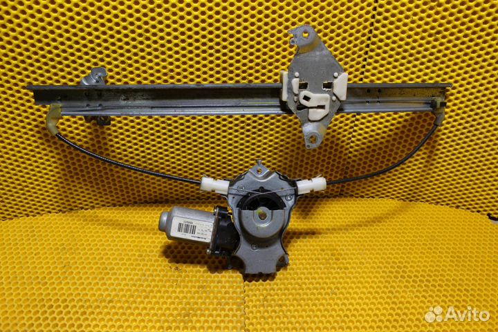 Стеклоподъемник электрический задний левый Nissan