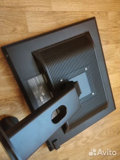 Монитор Sony SDM-S95A