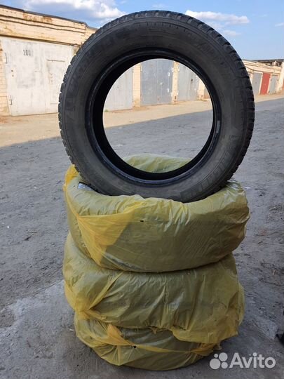 Michelin X-Ice North 225/60 R17