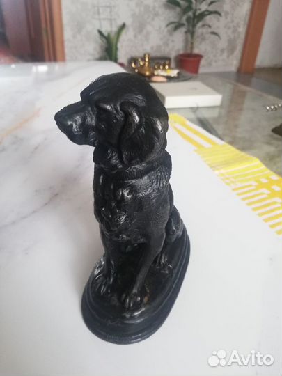 Фигурка собаки чугунная