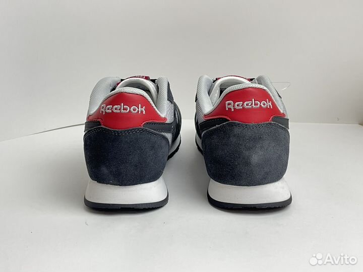 Кроссовки reebok classic