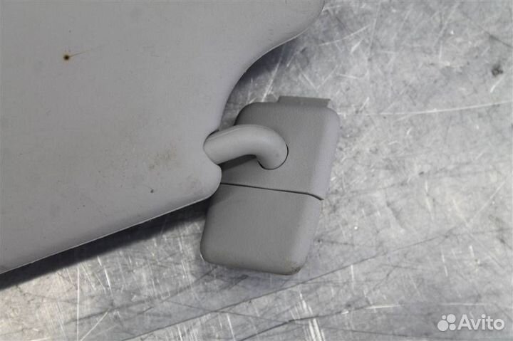 Козырек солнцезащитный левый Nissan Almera G15