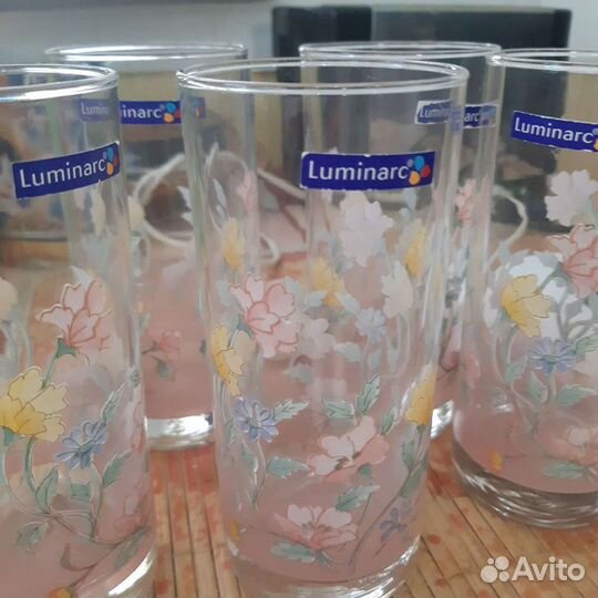 Кружки для чая и стаканы