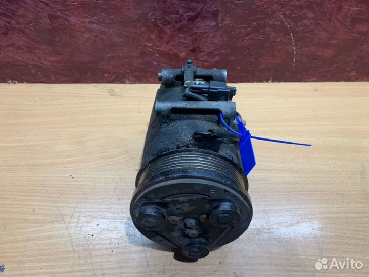 Компрессор кондиционера Ford Focus kkda