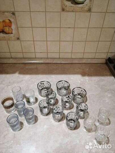 Бокалы, фужеры, рюмки