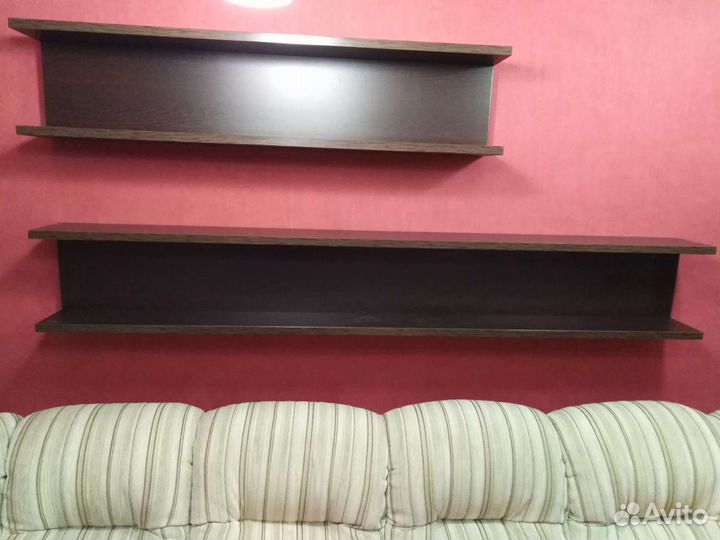 Полки настенные интерьерные