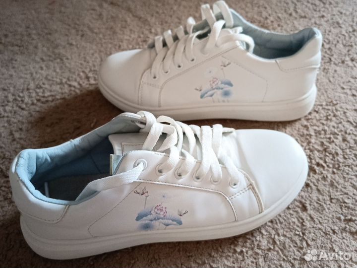 Кеды женские 38 р
