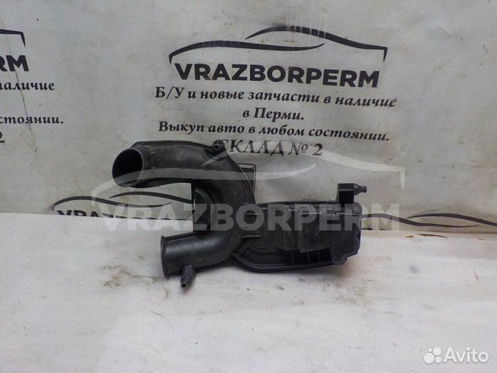 Резонатор воздушного фильтра Renault Megane 3