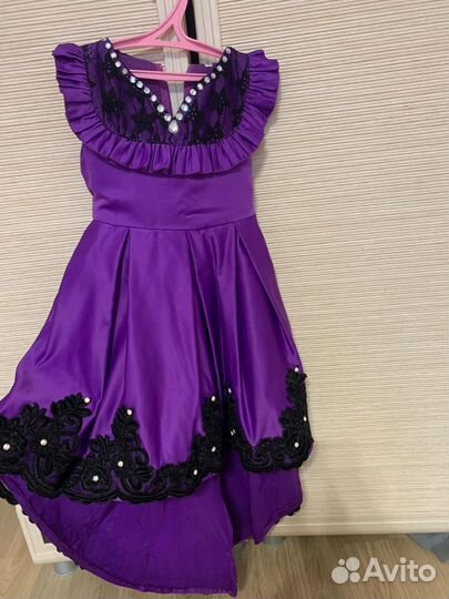 Детское нарядное платье 122