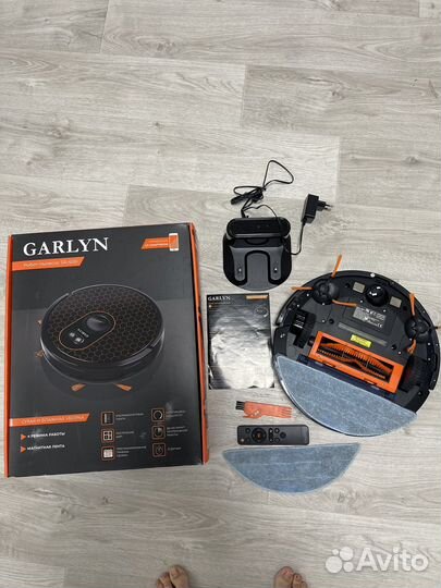Робот пылесос garlyn