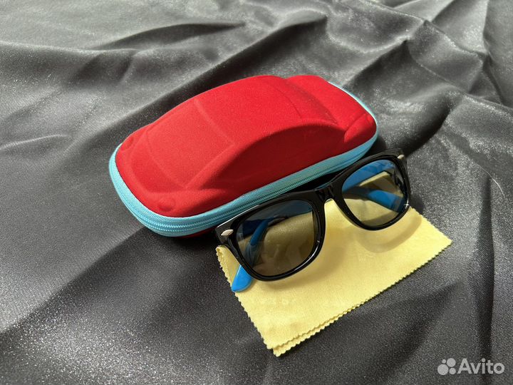 Очки солнцезащитные детские