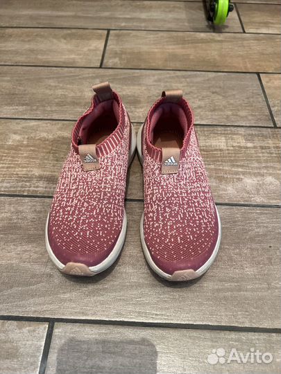 Кроссовки adidas