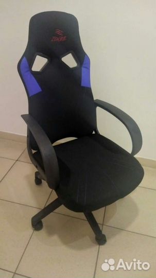 Компьютерное кресло новое