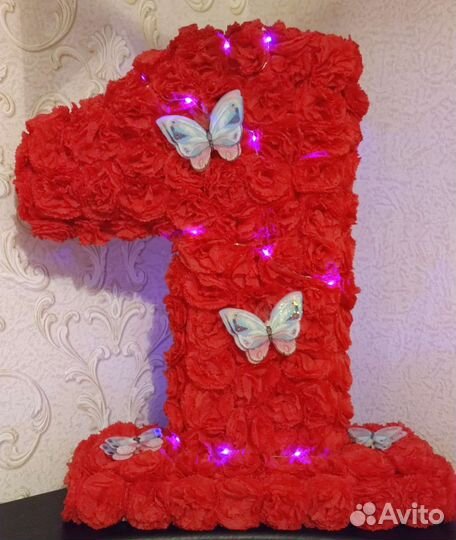 Цифра 1 на годик девочке