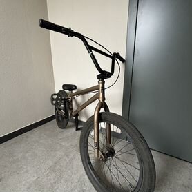 BMX Mongoose Legion L100