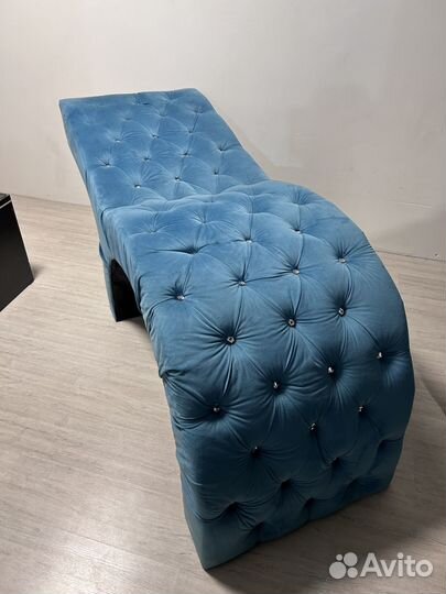 Анатомическая кушетка для наращивания ресниц