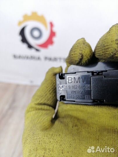 Кнопка багажника Bmw 7 F01 3.0 2010