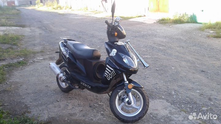 Продам скутер Venta qt-9