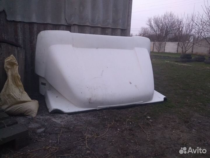 Обтекатель спойлер для Isuzu