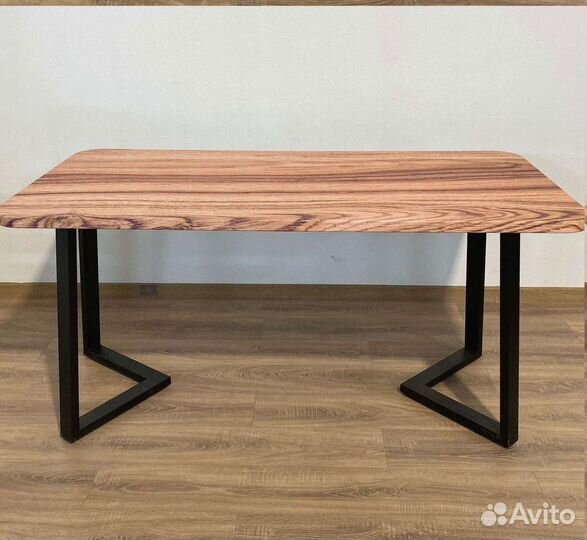 Компьютерный стол 'Volcano Behavior'