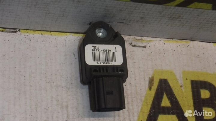 Датчик AIR BAG Toyota Corolla (E120) 2000-2007