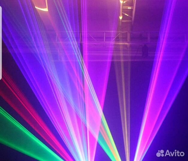 Лазер 2 вт. (на 1 день) + есть дым машина