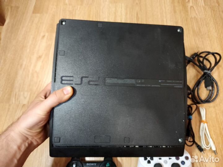 PS3 slim + 2 геймпада + 41 игра