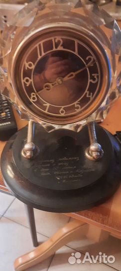 Часы настольные в хрустале