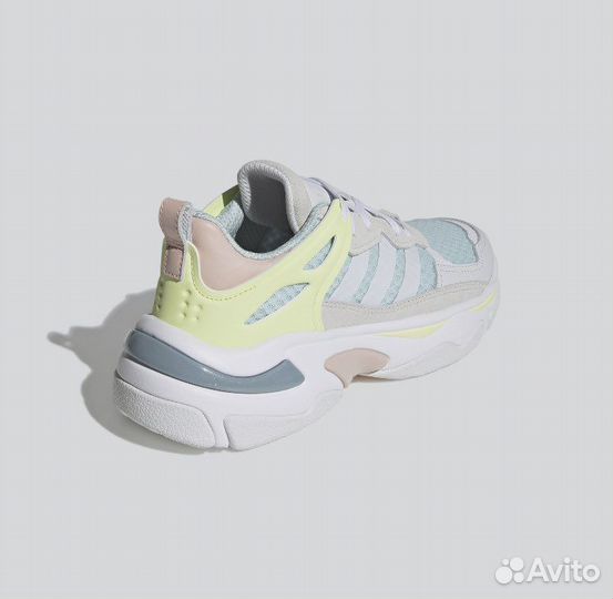 Кроссовки adidas оригинал