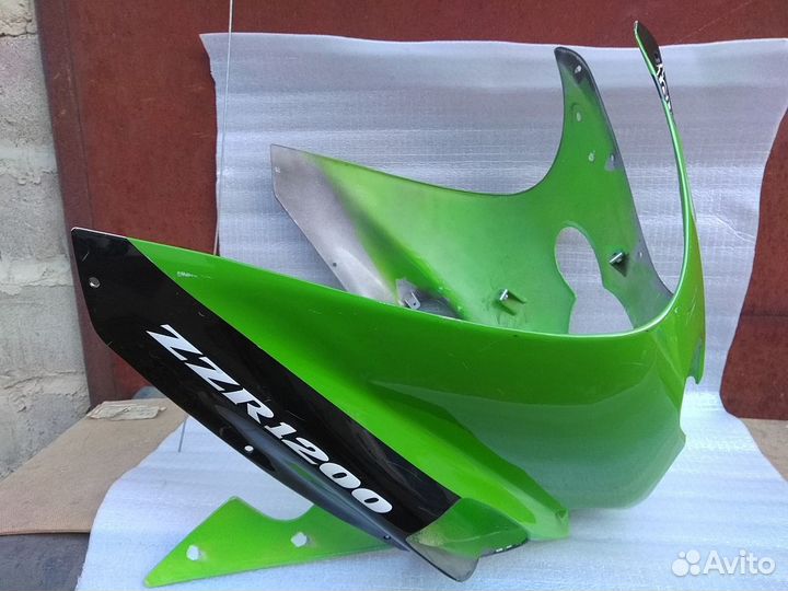 Передний обтекатель морда Kawasaki ZZR1200