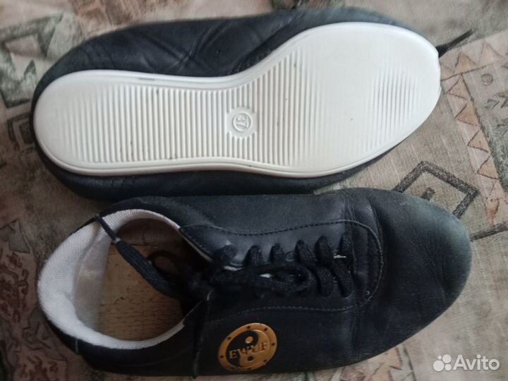 Кожаная обувь для занятий ушу