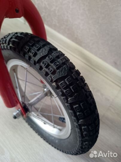 Велосипед GT Laguna 12