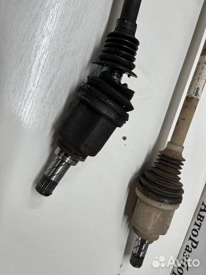 Привод правый Almera G15 2013-2018 Nissan