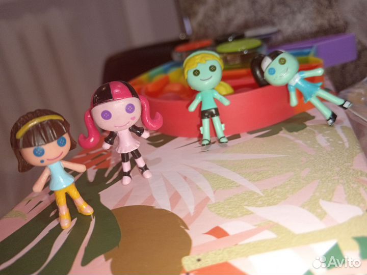 Монстр хай фигурки из чупа чупса киндера