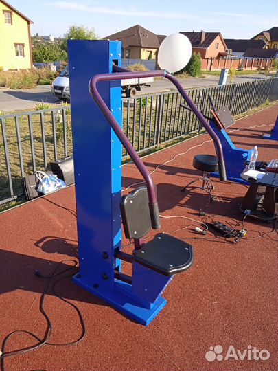 Спортивные уличные тренажёры